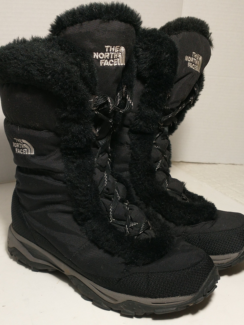 The North Face Nuptse Fur Winter Boots, Goose Down Insulation,Size 8, Black/Gray